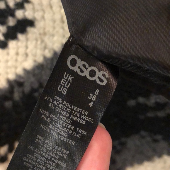 Light fall / winter coat! - Picture 5 of 5